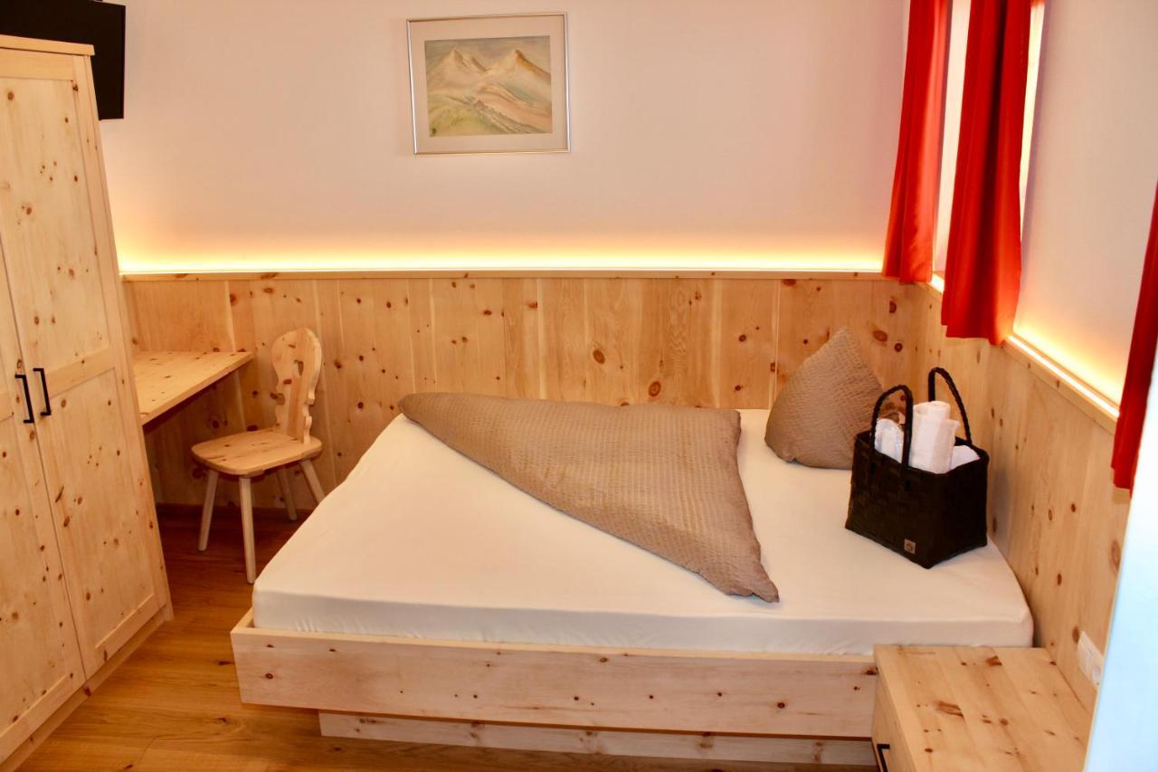 Pension Widmann Stulles Esterno foto