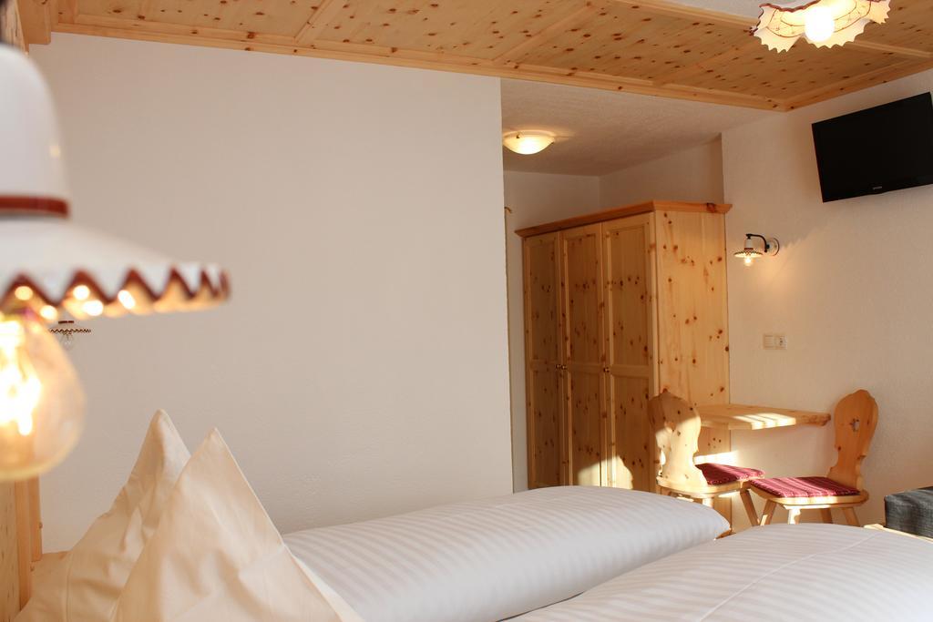 Pension Widmann Stulles Esterno foto